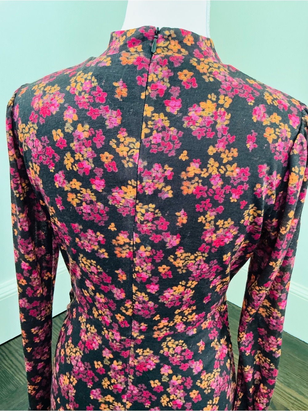 Oliver Bonas - Blurred Floral Print Pink Mesh Midi Dress - Picture 5 of 9